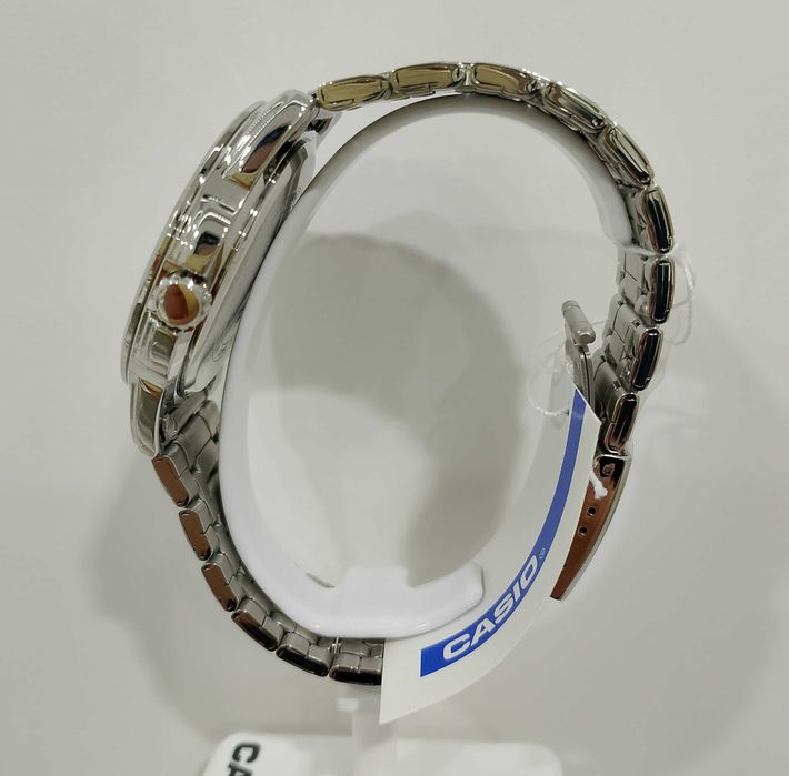 Zegarek Casio MTP-M110D-1AVER