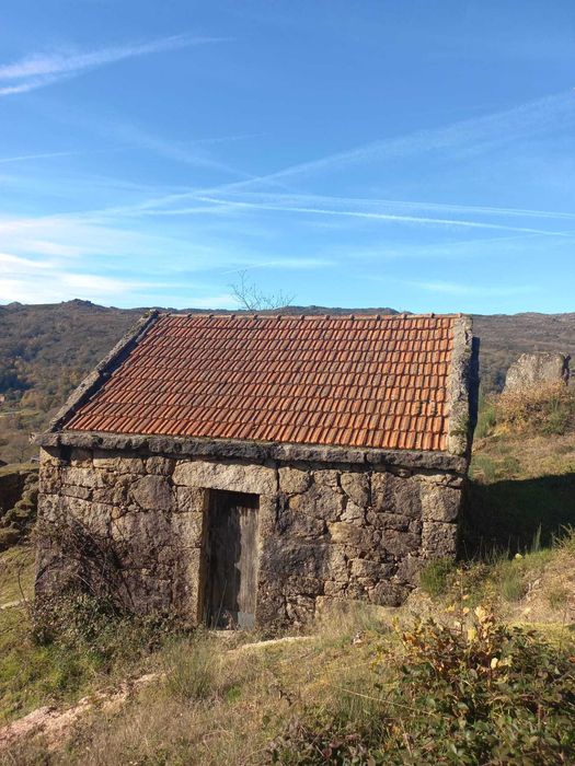 Casa rústica em pedra P.N.P.Gerês