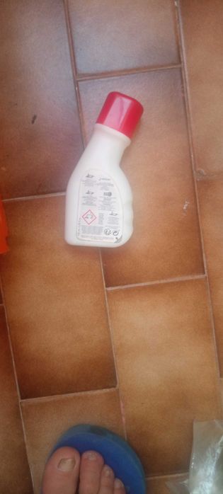 Produto para retirar riscos