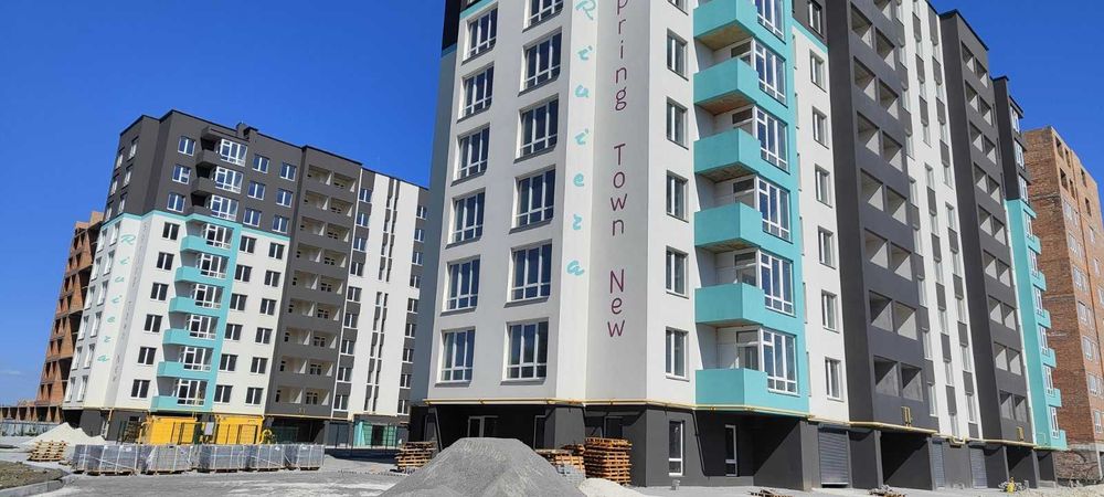 Продаж 1к квартири 39.9 кв. м на вул. Нижня Берегова 1Б