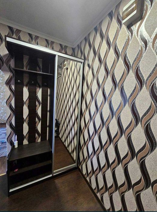 ПРОДАЮ гарна 2к квартира ПР.СЛОБОЖАНСЬКИЙ Калинова ТЦ Млин ГАЗ!