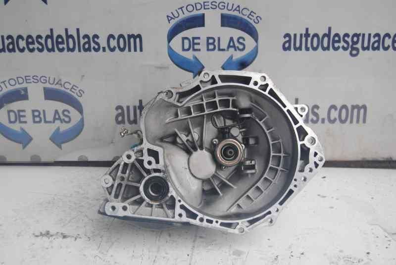 OPEL CORSA C TRANSMISSION BOX REF. 90400209