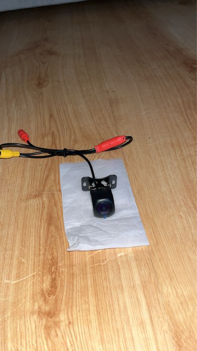 Radio 10” Android 15 / 4+64GB / 8 rdzeni + CarPlay/Android Auto +kamer