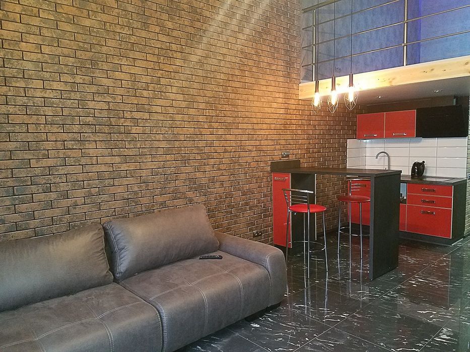 Сдаю 2эт.кв.в стиле ЛОФТ посуточно и почасово. М.Холодная гора. Класс