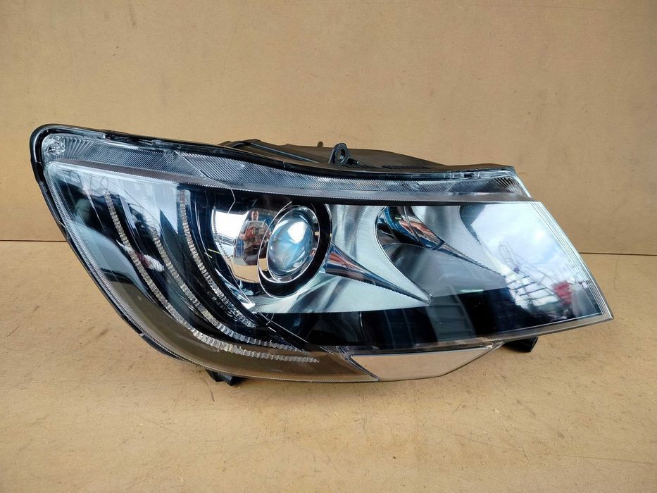 Фары передние Фара правая левая Skoda Superb II рест до рест разбор