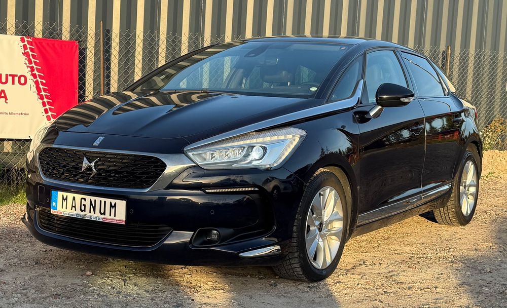 DS Automobiles DS 5
