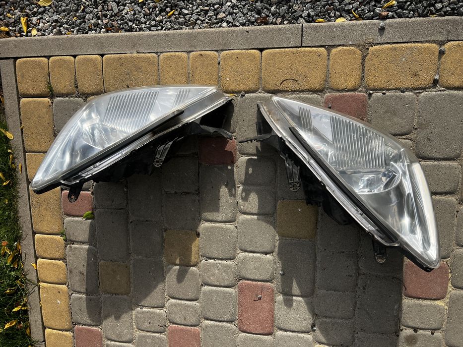 Фари мітсубісі ланцер 9