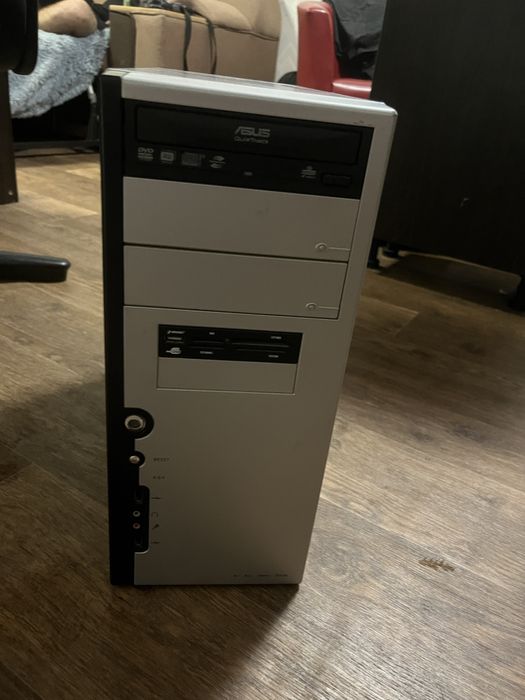 Компʼютер для навчання або ігор