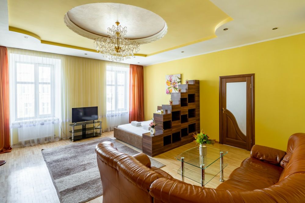 Подобово 2-к. центр, вул. І.Огієнка