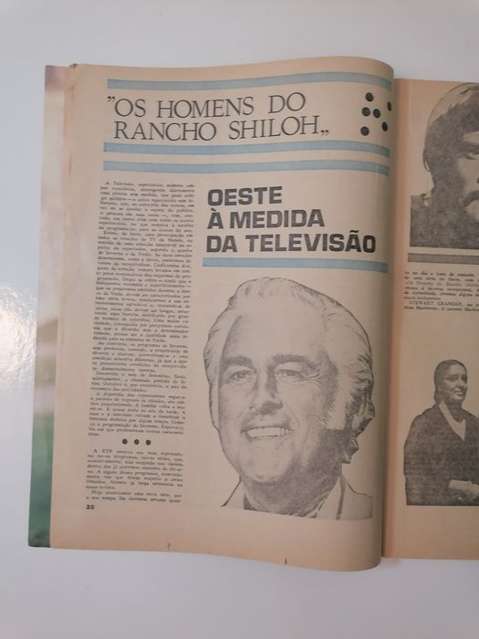 Revista R & T, Rádio e Televisão, com o número 826 de 9 Setembro 1972