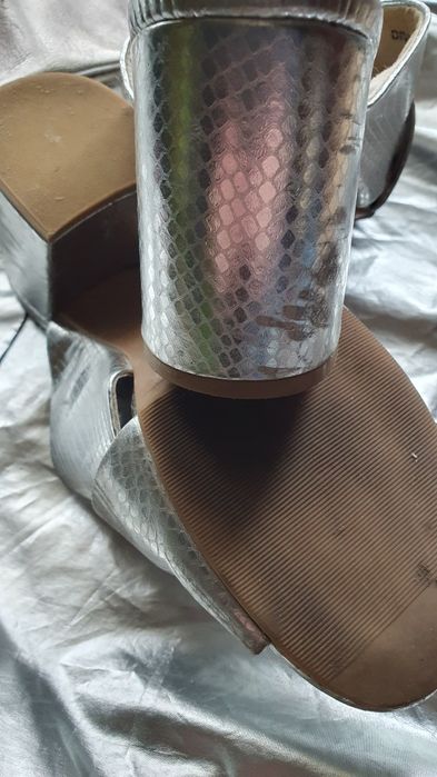 Босоножки без задника сабо