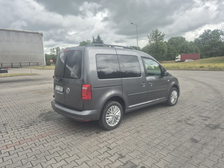 VW Caddy DSG, alcantara