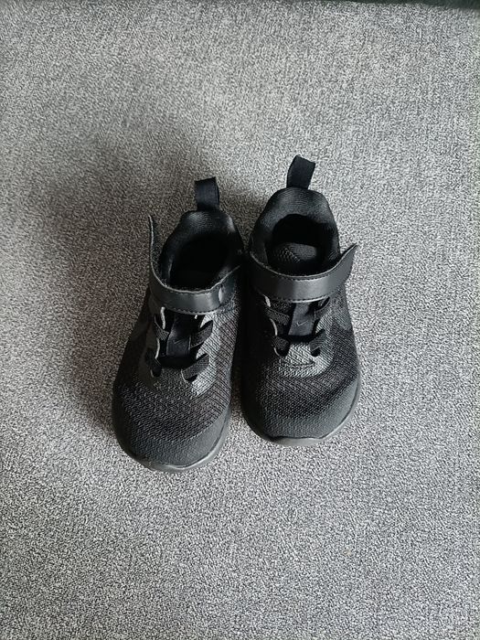 Buty chłopięce Nike r.21