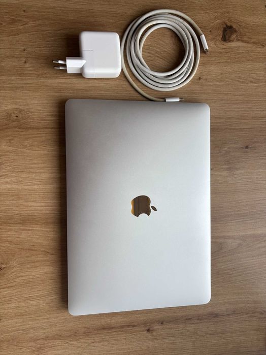 MacBook Air M1 16/512 Silver