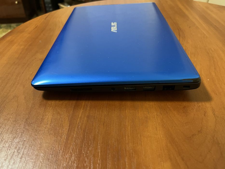 Asus x200ma  ноутбук  нетбук опис