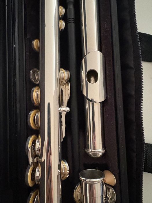 Flauta Transversal Yamaha YFL 222