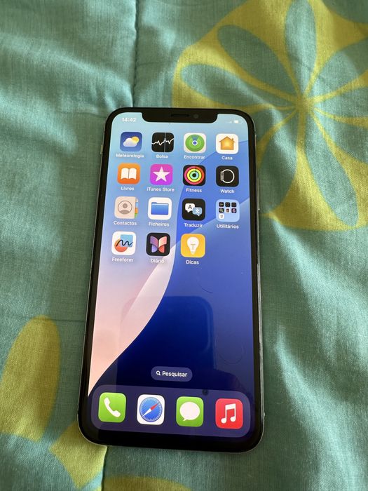 Iphone xs bem estimado