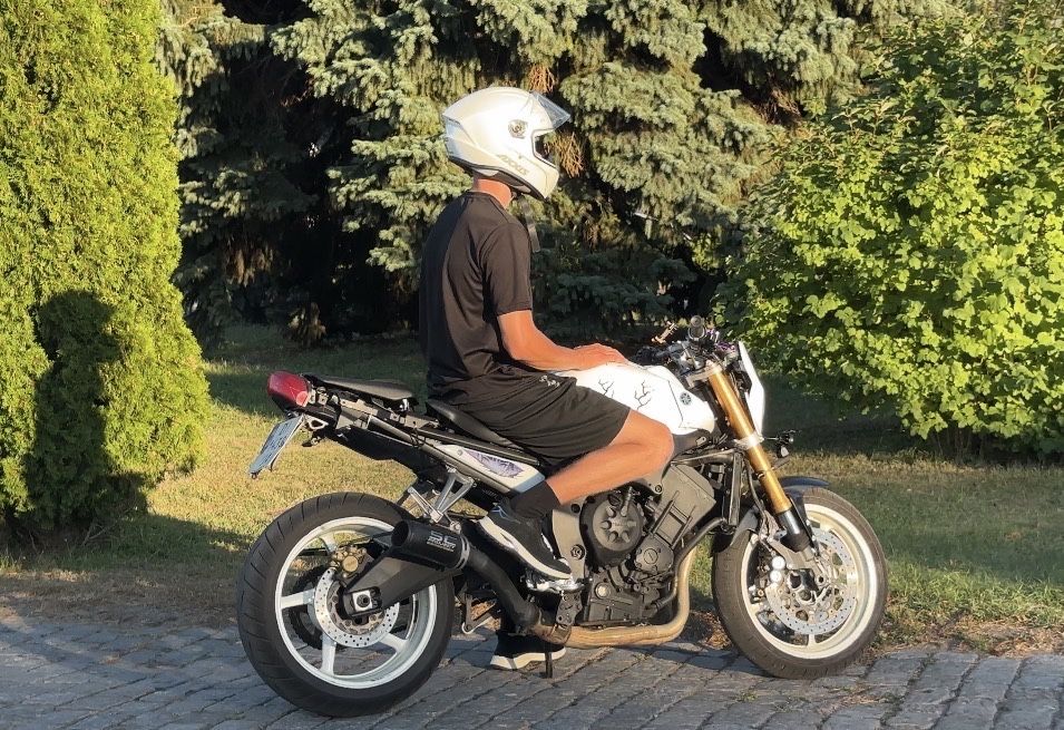 Продам Yamaha fz1 2009 кременчуг
