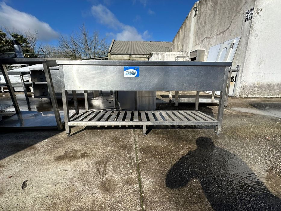 Bancada Lava loucas duas cubas