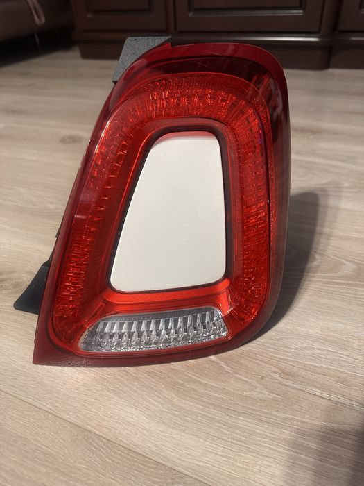 Lampa prawy tył Fiat 500 lift 268A