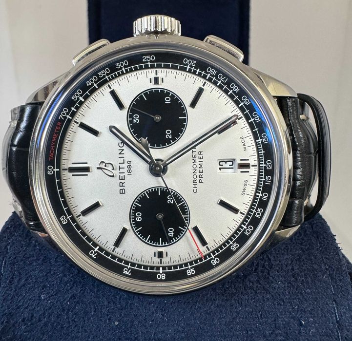Breitling Premier B01 Chronograph 42 / 2022