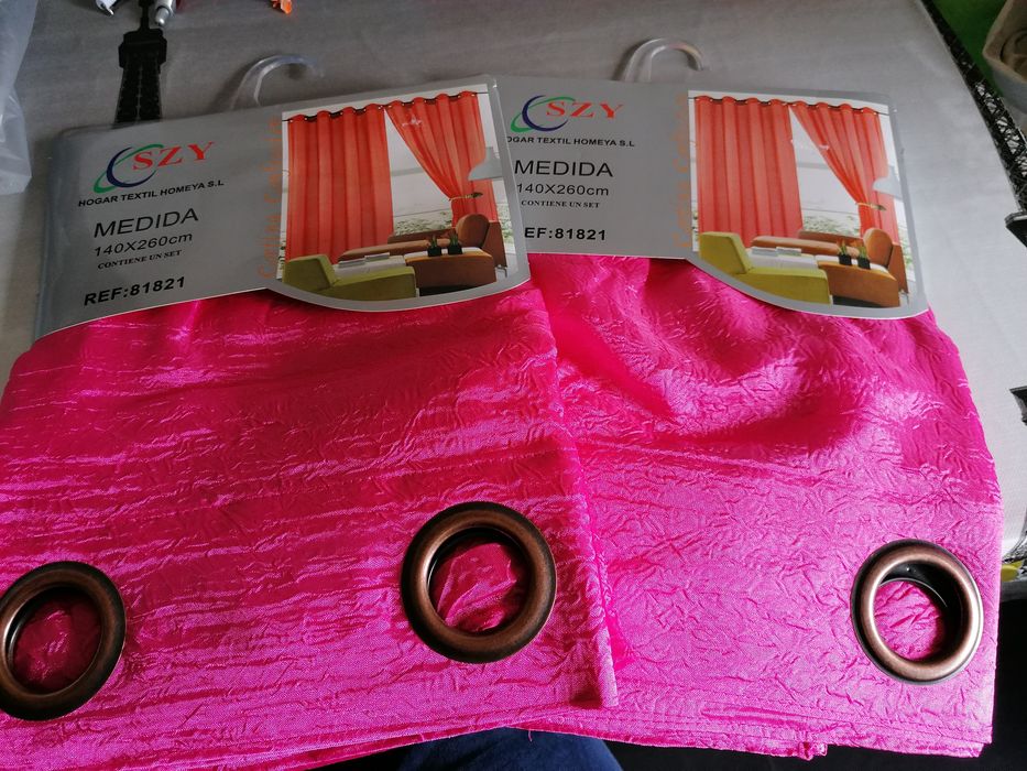 Cortinados rosa NOVOS