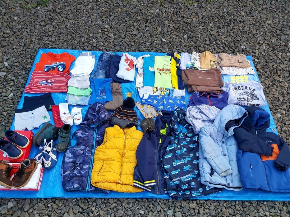 Paka ubrań dla chłopca roz 92/98 ubrania buty