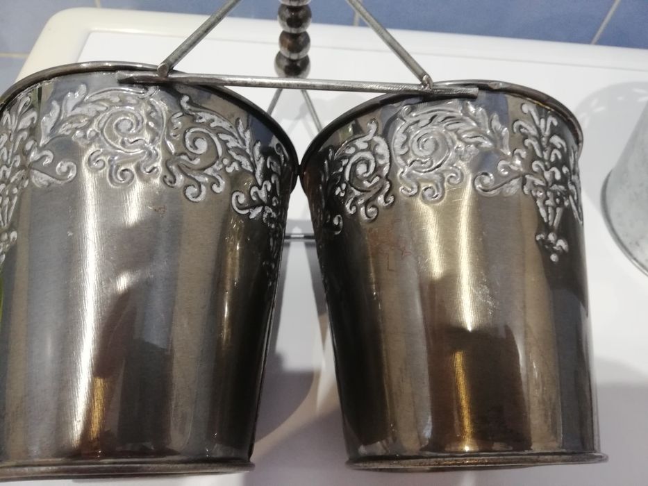 Vintage-4-SZTUKI- osłonki metalowe+konewka-zestaw