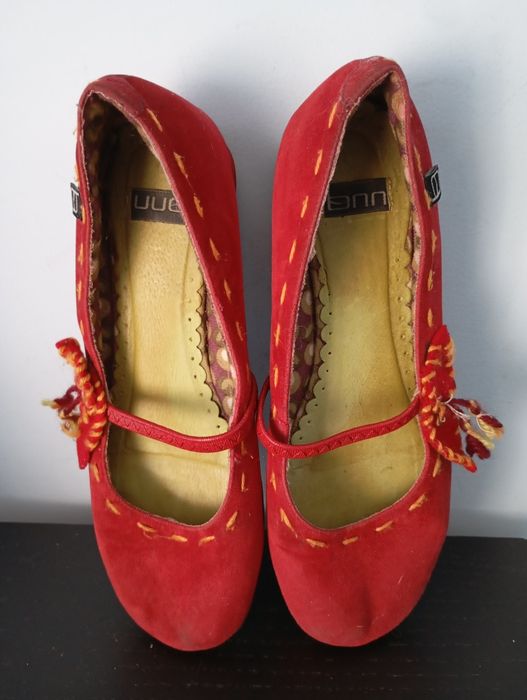 Sapatos tipo Mary Jane