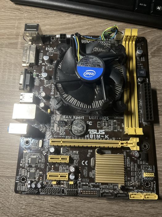 материньска плата asus