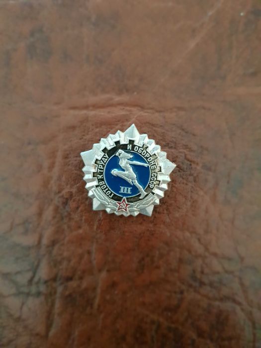 значки для колекції 134 шт.