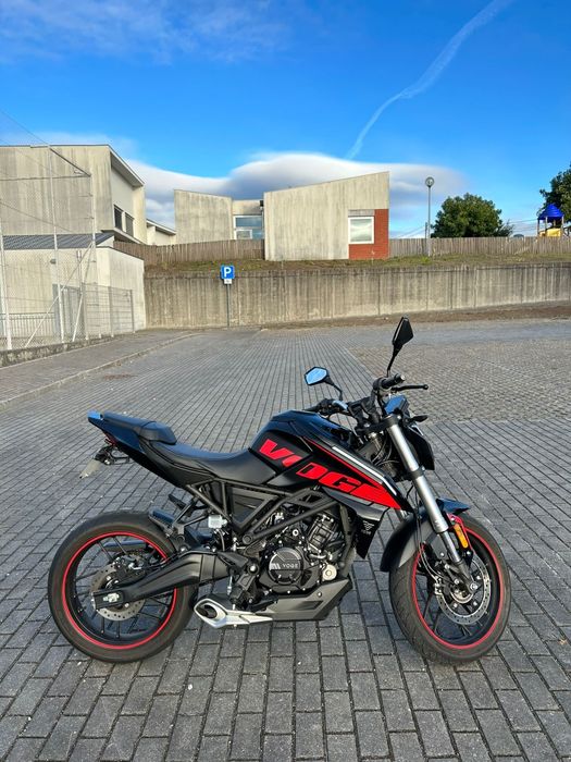 Voge 125R 2023 | Negociável | 4.600km | Garantia até 2028