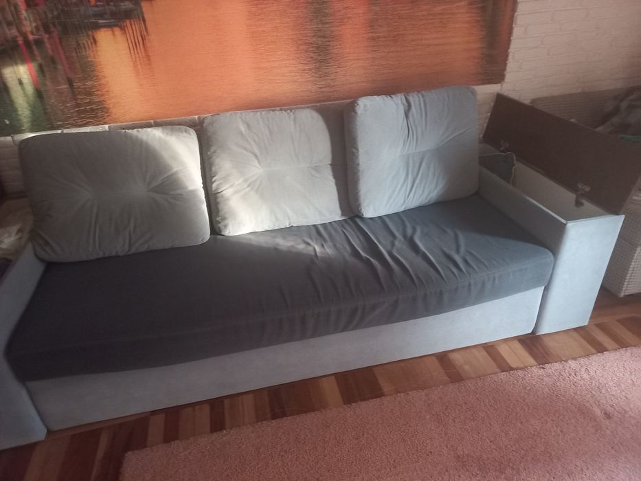 Диван   Бостон .