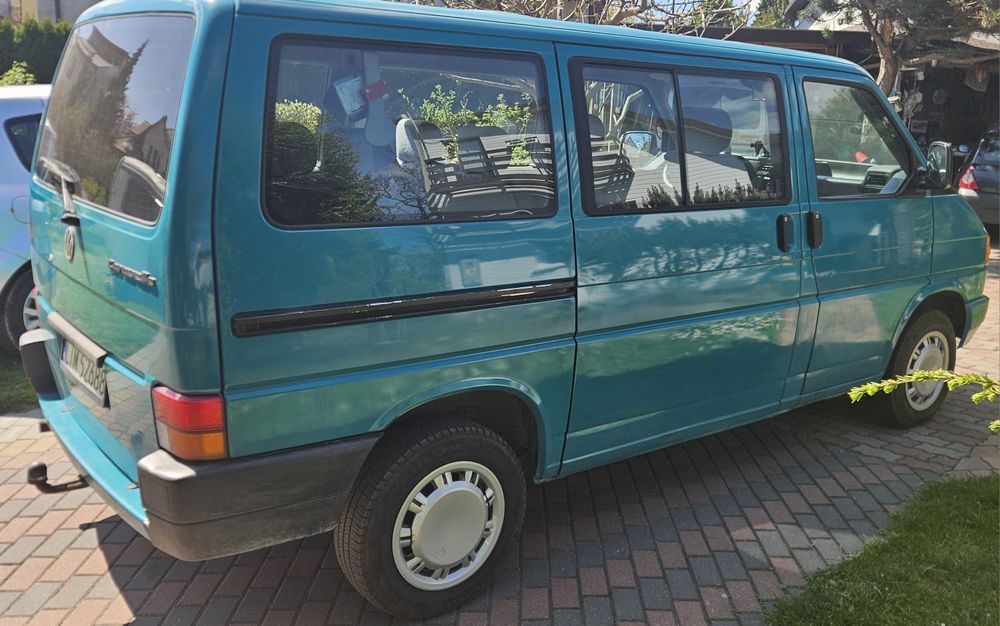 Volkswagen T4 Caravelle 1991 photo 2