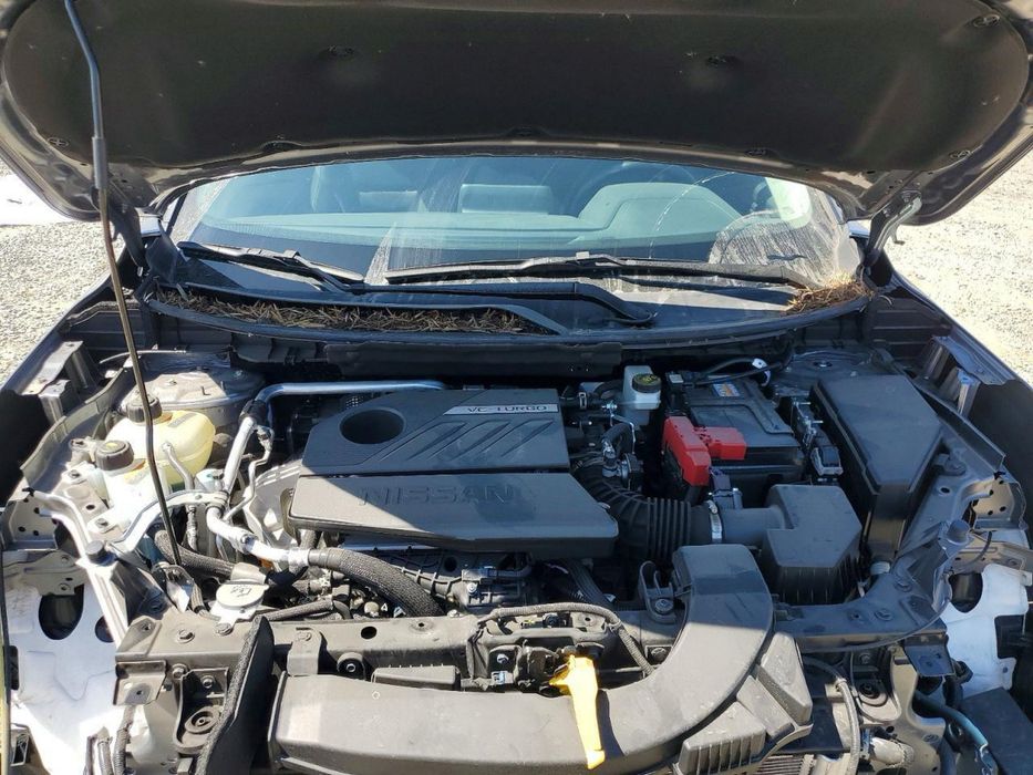 Nissan rouge t33 авто в дорозі до України