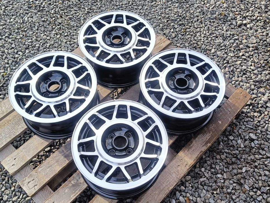 Oryginalne felgi VW Golf 1 MK1 Avus Snowflake 14" 4x100 ET38