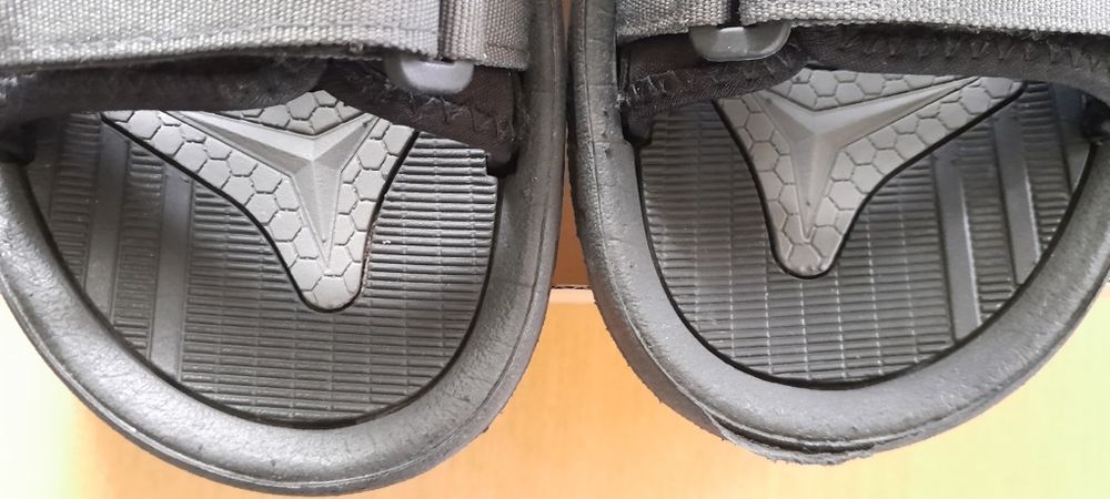 Sandały 44 Martes Derano szare