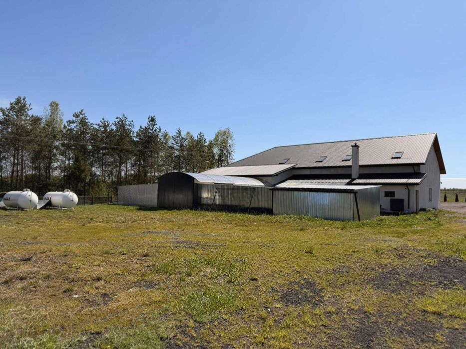 NIERUCHOMOŚĆ KOMERCYJNA W RYKACH 1,02 ha działki | ok. 630 m² zabudowy | produkcja • magazyn • usługi • biura - Widok 2