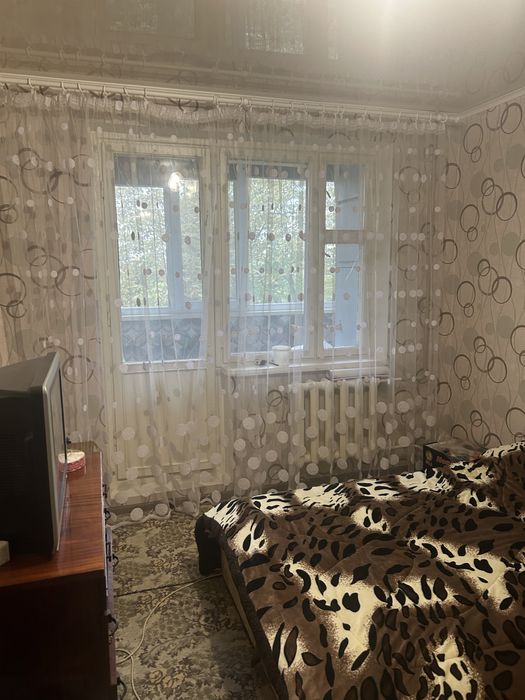 Продаємо 4 кімн. квартиру