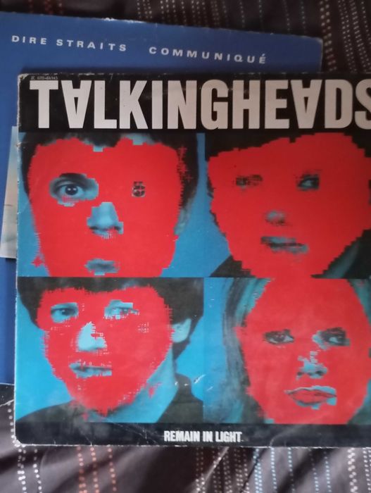 Vendo lote de vinis 90s, em bom estado