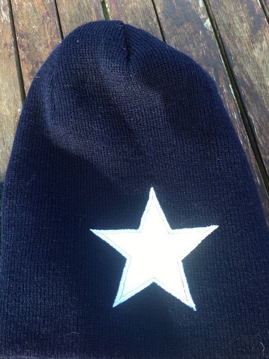 4 gorros de marca