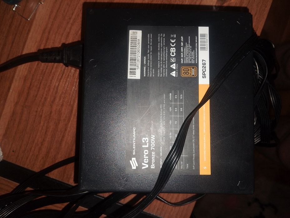 Zasilacz Vero L3 700w bronz+ odnowiony