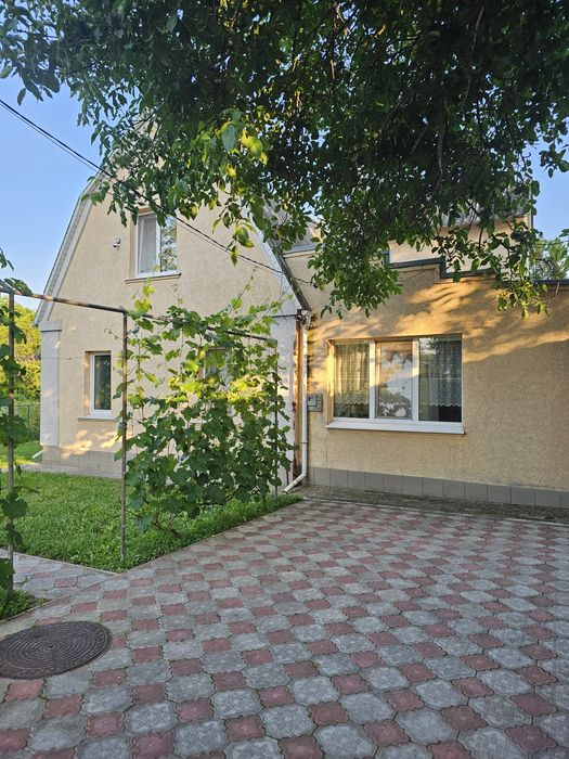 Продам добротный ухоженный Дом с участком, Карачёвка ( Покотиловка)