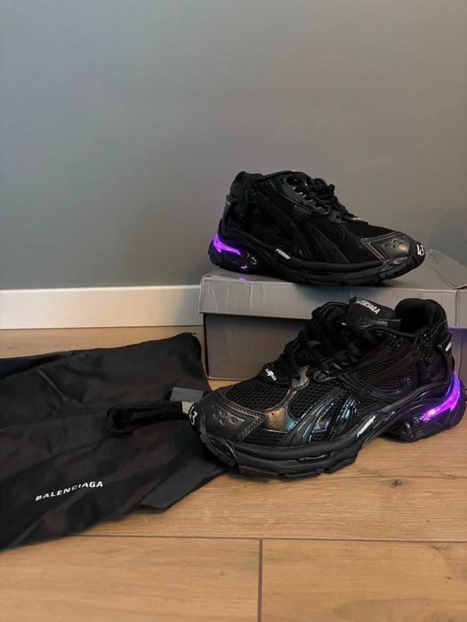 Balenciaga Runner Led rep