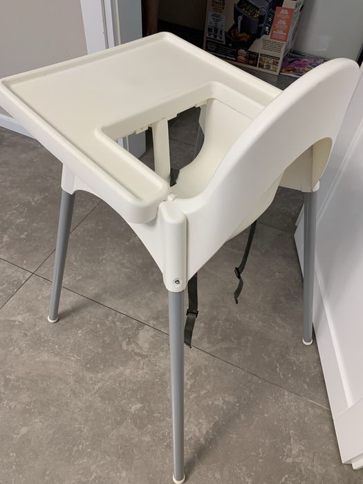 Стілець для годування дітей