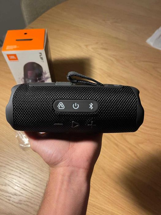 Coluna JBL flip 7 nova