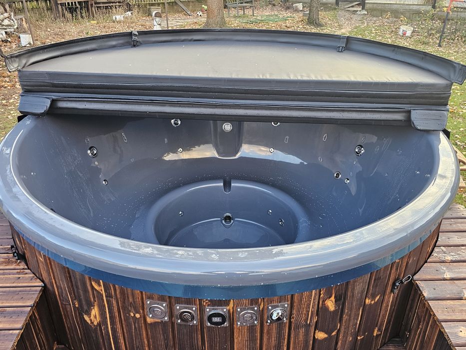 Mobilna balia ogrodowa jacuzzi