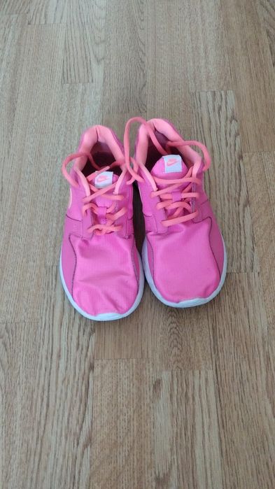 Кроссовки Nike 36 р. 23 см по стельке