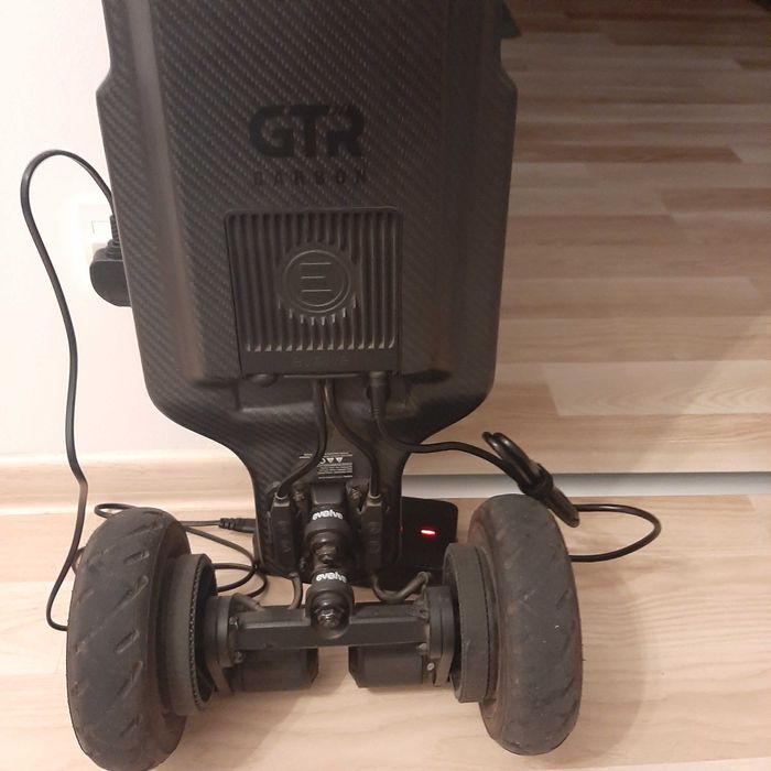 Deskorolka elektryczna Evolve GTR Carbon