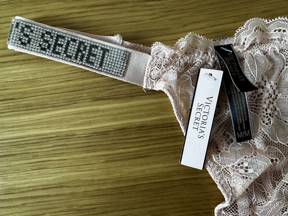 Komplet bielizny B75 Victoria’s Secrer stanik + stringi 75B 34B